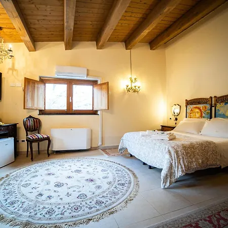 Villa Boscoscuro Ragalna Exterior foto